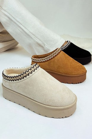 Ugg style platform